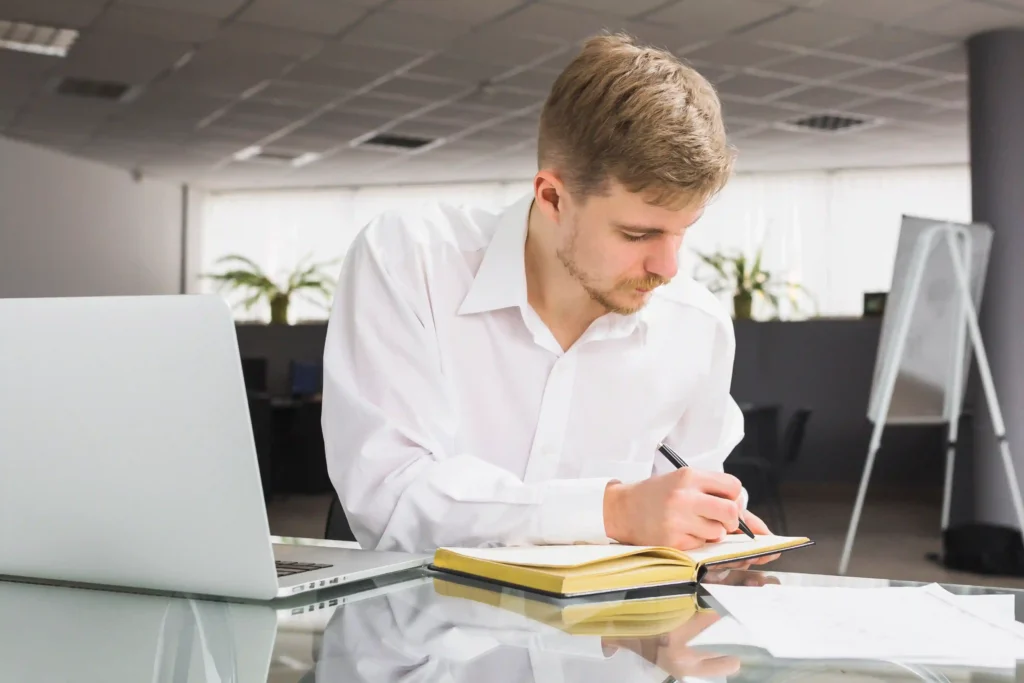 How to write a bibliography for research papers, dissertations, and academic assignments using the correct citation format.